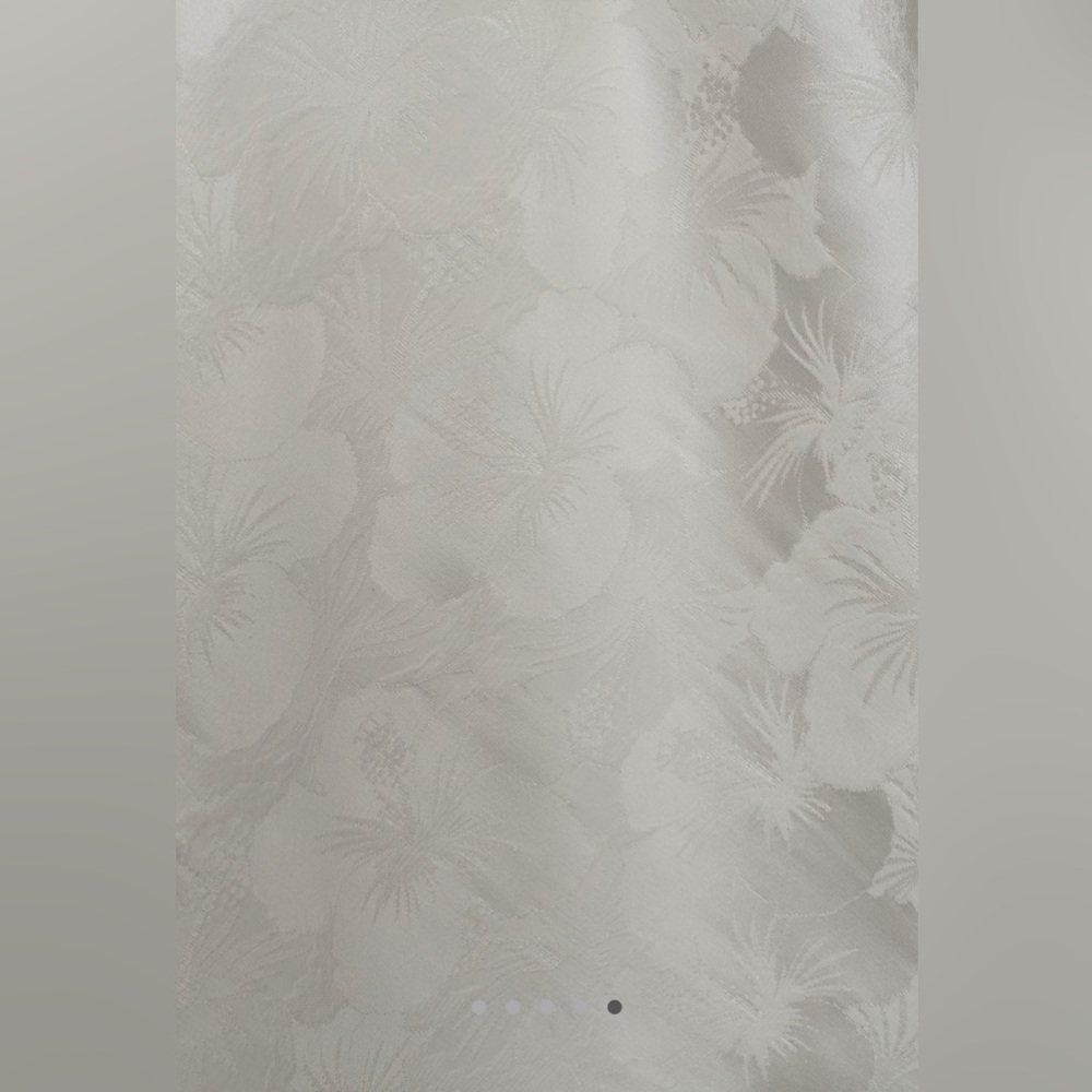 V. Chapman Grace Gown- SOLD OUT ONLINE - Picture 5 of 9